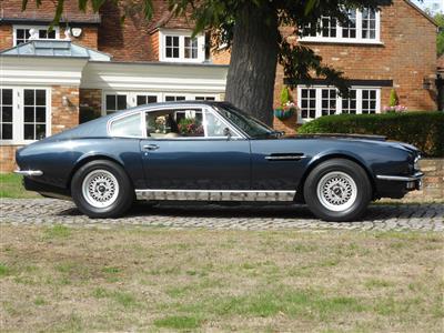 Aston Martin+V8 Saloon